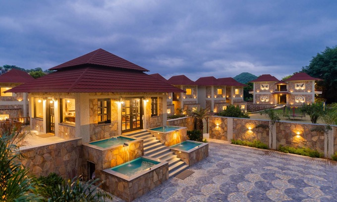 Eklingji Resort | Private Pool Villa Retreat at Sarasiruham Resort