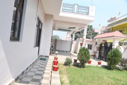 Sarnath House | Sarathi Homestay