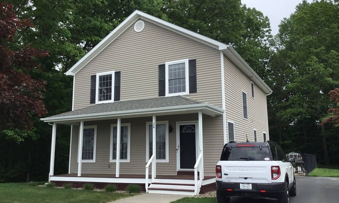 Saratoga Springs House | Perfect Saratoga Springs Home with Pool and AC Near SPAC