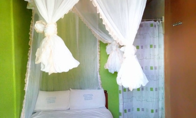 Ahero Hotel | Cozy Sareh Guest House: Family-Friendly with Breakfast