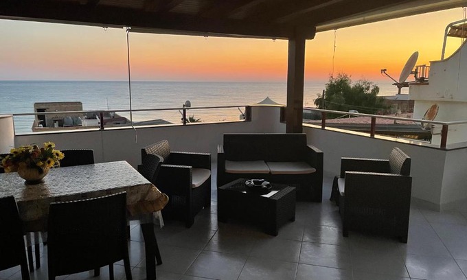 Seccagrande House | Oceanfront Retreat at Sariddra's Home for Family Getaways