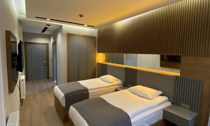 Sarikamis Hotel | Discover Comfort at Sarikamis Aras Otel with Pool & Dining