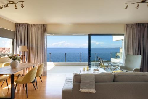 Saronida Apartment | Saronida Seaside Serenity