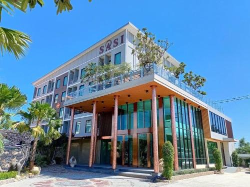 Bang Bua Thong Hotel | Discover Sasi Nonthaburi Hotel with Oceanfront Views