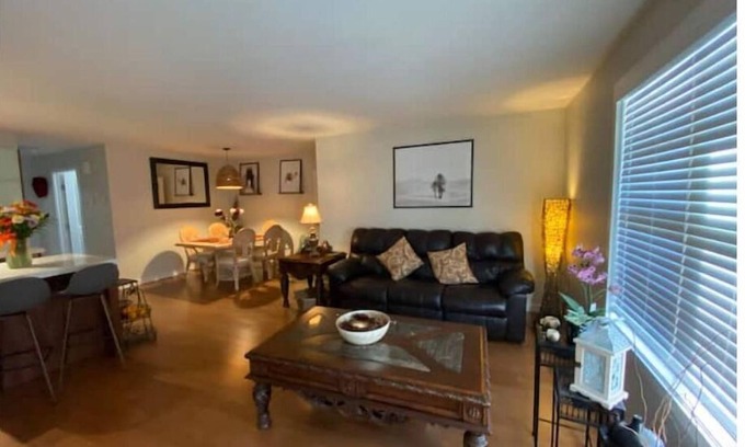 Saskatoon Apartment | Inviting Saskatoon Condo Perfect for Family Getaways
