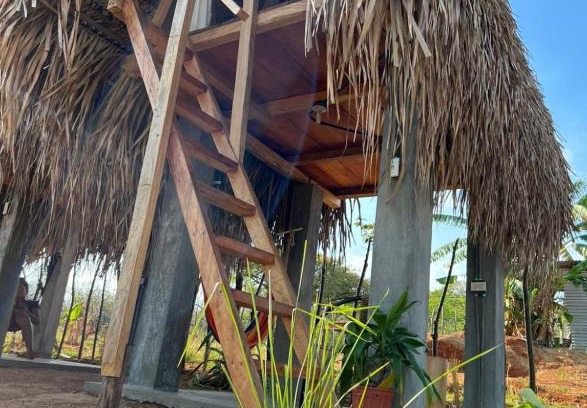 Santa Catalina House | Top-Rated Sasy Tipis: Pet-Friendly with Breakfast Included