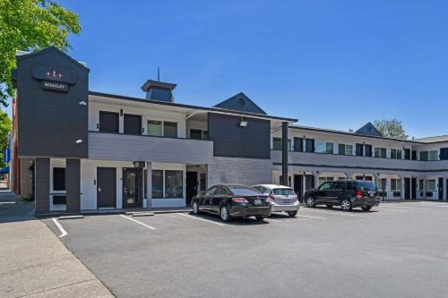 Central Berkeley Hotel | Comfortable Stay at Sather Berkeley - Family Friendly Amenities