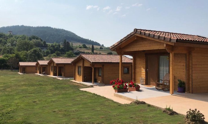 Ayala House | Discover Satia Berri: Highly Rated with Family Amenities