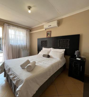 Rundu Bed & Breakfast | Budget-Friendly Stay at Satoka Guest House for Families
