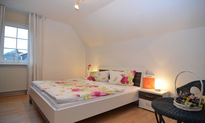 Wehrstapel Apartment | Cozy Apartment Near Ski Area in Wehrstapel with Breakfast
