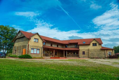 Idena House | Saules sēta: Family-Friendly Hotel with Ocean View and Pool