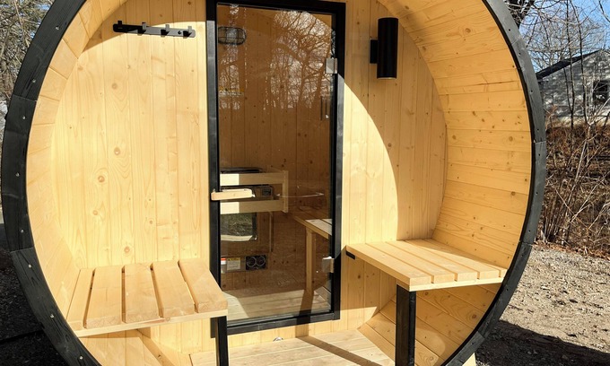 East Deering Apartment | Sauna & fire table near Portland's Back Cove