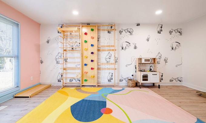 Otterbien Home House | Family-Friendly Retreat with Game Room & Indoor Play Area