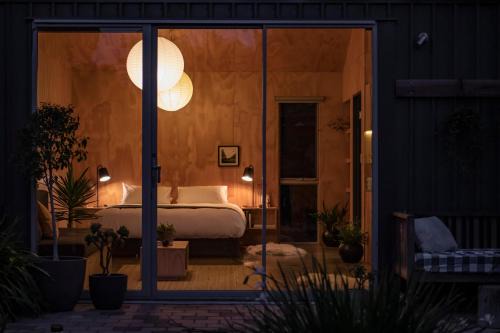 Margaret River Bed & Breakfast | Discover Explorers Rest: A Romantic Nature Retreat