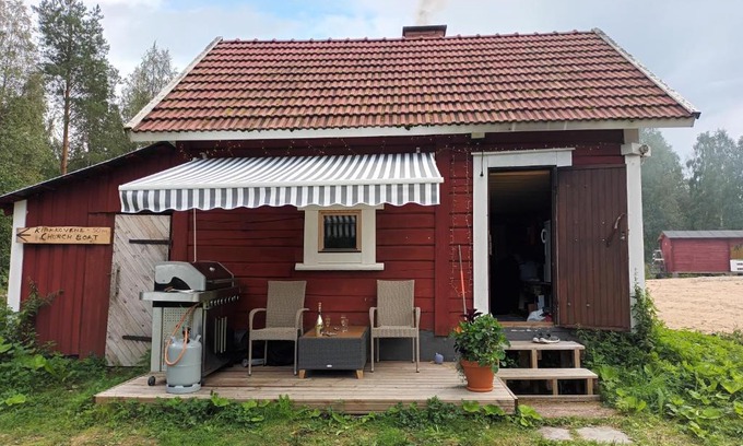 Kehys-Kainuu House | Serene Saunamökki by the Lake with Private Beach Access