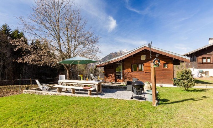 Faverges-Seythenex Ski Chalet | Experience Sauvage: Family-Friendly Retreat with Top Reviews