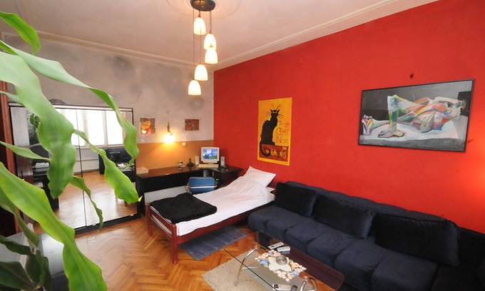 Vukov Spomenik Apartment | Guest Rated 10/10: Sava Apartment Near Vukov Spomenik