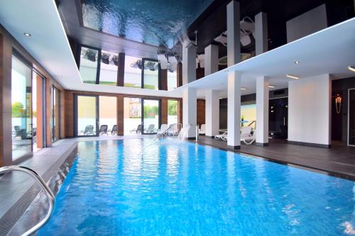 Mielno Apartment | Explore Savana Resort Mielno: Oceanfront Bliss Awaits