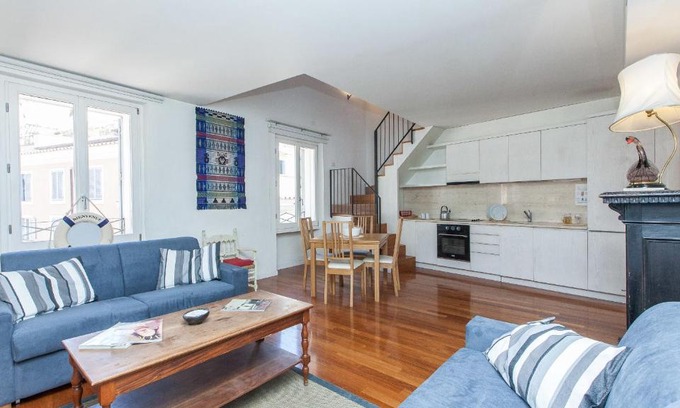 Rione VI Parione Apartment | Discover Savelli Suites: Pet-Friendly Retreat with Top Reviews