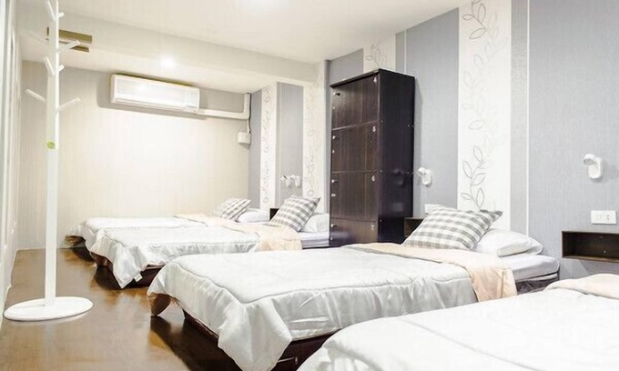Bang Rak Apartment | Budget-Friendly Dormitory Room with Breakfast Included