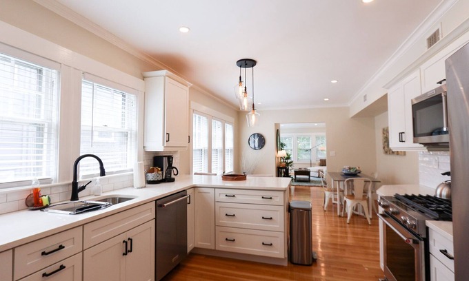 Dorchester Apartment | Beautiful Savin Hill 2BR with Pet-Friendly Amenities