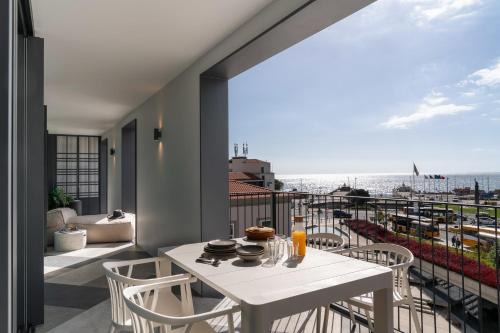 Se Apartment | Savoy Insular V by An Island Apart