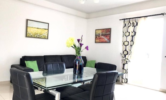 Bugibba House | SeaView 3 Bedroom Apartment - Guest Rated Perfect 10/10
