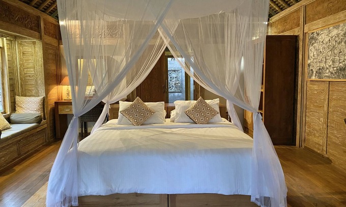 Sidemen Hotel | Discover Sawah Indah Villa: Pool, Spa & 9.4/10 Rating