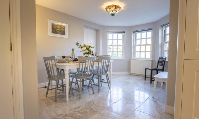 Harome House | Pet-Friendly Retreat at Saxon House for Family Getaways