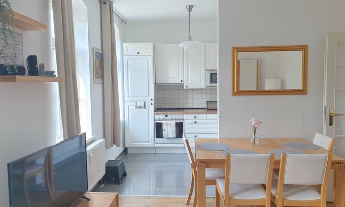 Hilbersdorf Apartment | Discover Saxonia De Luxe: Family-Friendly Retreat in Chemnitz