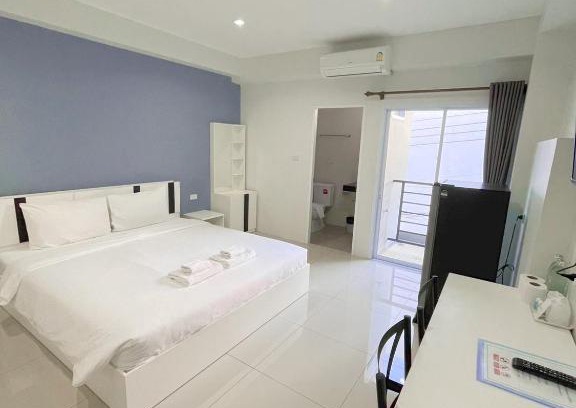 Talat Hotel | Family-Friendly SC Residences: Comfort and Dining Awaits