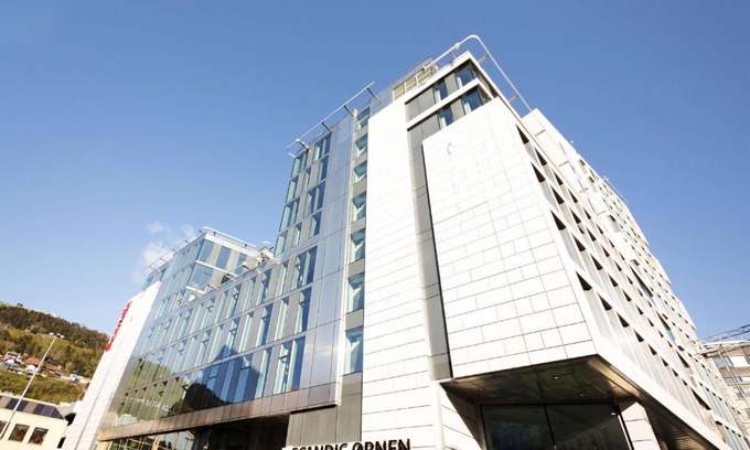 Sentrum Hotel | Experience Comfort at Scandic Ørnen: Pet-Friendly Stay