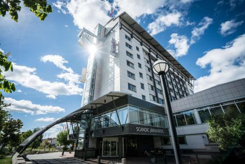 Jarva Hotel | Pet-Friendly Retreat at Scandic Järva Krog - 4-Star Comfort