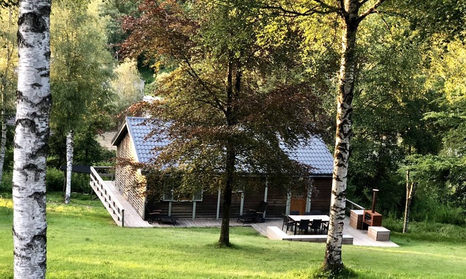 Buellingen Ski Chalet | Idyllic Scandinavian Chalet Surrounded by Enchanting Forests