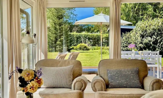 Gilleleje Cottage | Designer Oasis Near Sea: Rated 10/10 with Spa & Ocean View