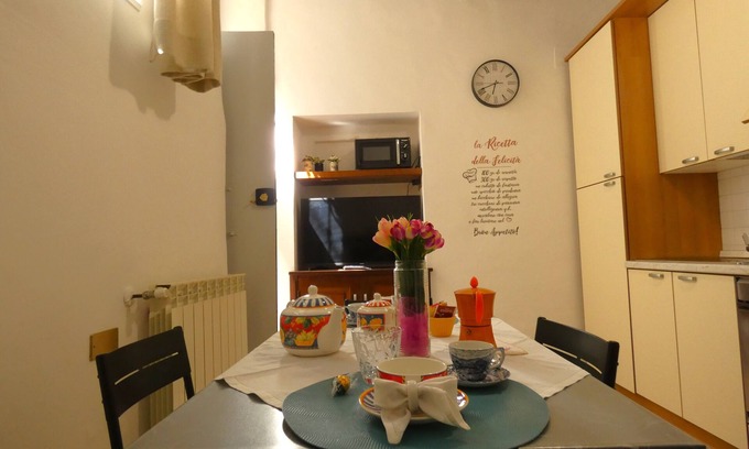 Amelia Apartment | Escape to CasaLina in Beautiful Umbria with Spa & Breakfast