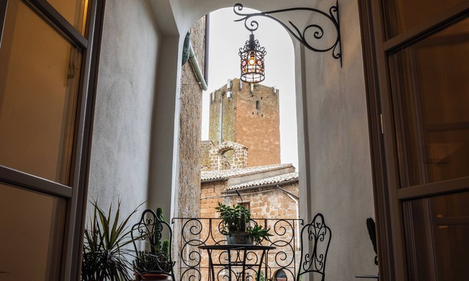 Orvieto Apartment | Unforgettable Getaway at Scappo in Umbria, Residenza Monaldeschi