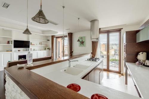 Naples City Centre Apartment | Scaramantico Apartment: 4-Star Family-Friendly Retreat