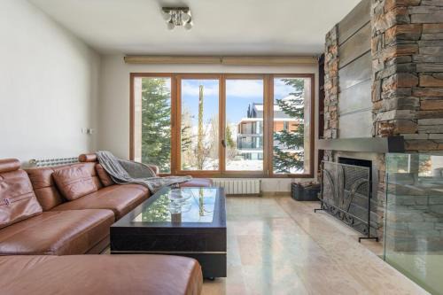 Kfardebian Apartment | Scenic 2-BR Tilal Assal
