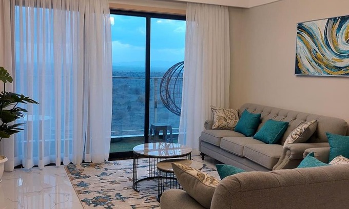 Kisumu Apartment | Scenic Apartment with Pool Overlooking National Park