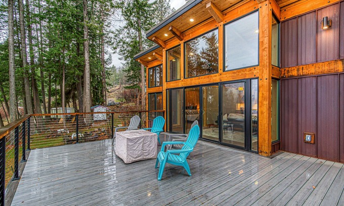 Bayview Cabin | Scenic Retreat with Mountain & Lake Views and Cozy Fireplace
