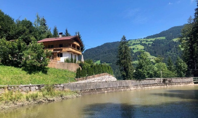 Hopfgarten im Brixental Apartment | Inviting Schönbacher Hof Chalet with Kitchen and 3 Bedrooms