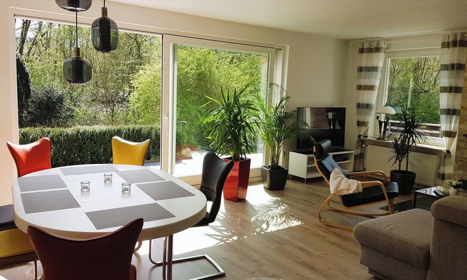 St Lorenz Apartment | Inviting 120qm Apartment with Large Sun Terrace in Lübeck