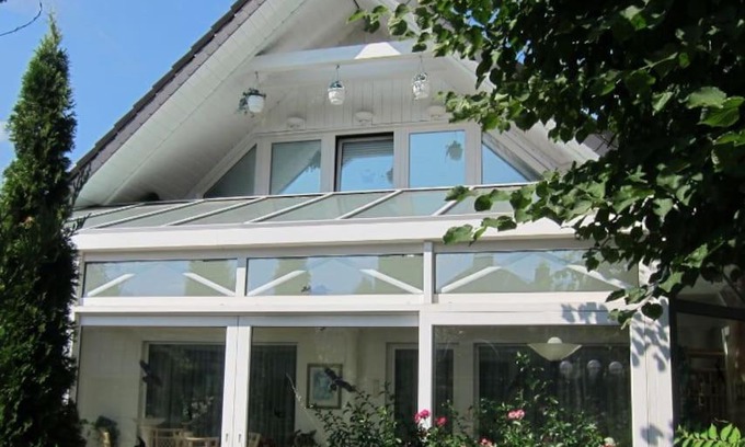 Bremen Apartment | Cozy Apartment at Haus Sonnengarten with Wi-Fi & Parking