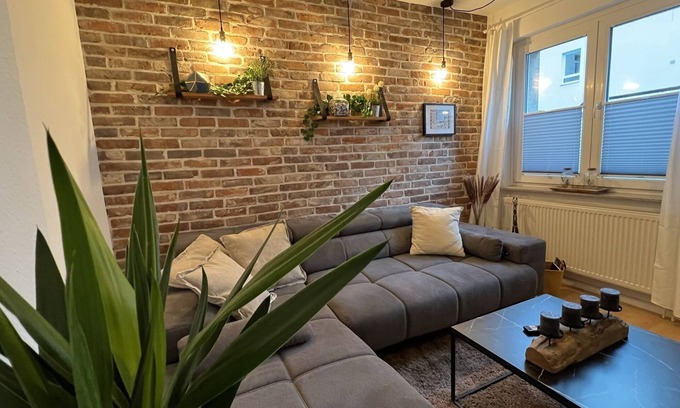 Oststadt Apartment | Stylish Central Apartment with Family and Pet-Friendly Perks