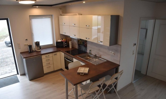 Dingolshausen Apartment | Cozy 1-Bedroom Apartment for Up to 4 with Free Wi-Fi