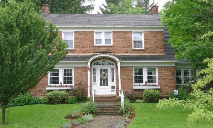 Potsdam Villa | Elegant Scheller House Downtown: Historic 4-Bedroom Retreat