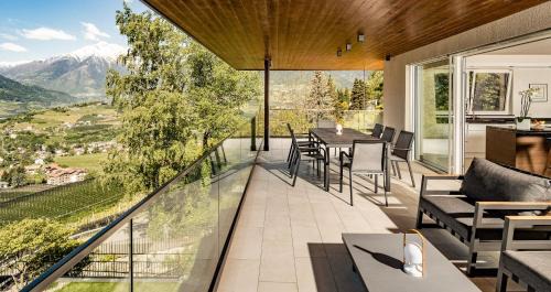 Schenna Apartment | Discover Schenna Chalet: Penthouse with Private Pool