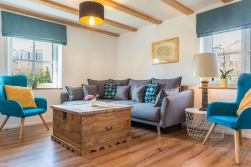 Schienen Apartment | Pet-Friendly Getaway at Schienerberghütte for Families