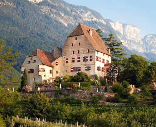 St. Michael/San Michele Hotel | Relax at Schloss Englar: Oceanfront, Pool & Top Ratings